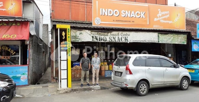 INDO SNACK Jl Raya Leuwi Panjang No 165 RT 10 04 